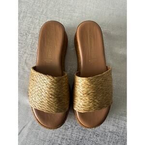 Simona Rossi Leather Woven Platform Slide Sandals.